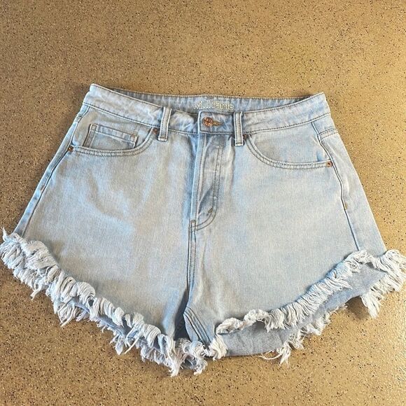 Wild Fable "High Rise Short" light wash denim cutoff jean shorts sz 8 - Picture 1 of 16